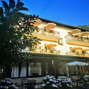 https://albergo-al-pescatore.hotelinveneto.com